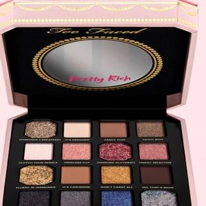 Too faces pretty rich diamond light eye palette